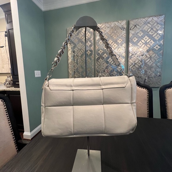 ISADORA Large Square Quilting Leather Shoulder Bag - Picture 3 of 9